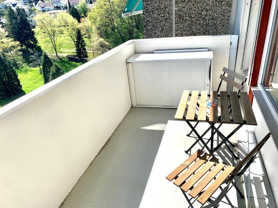 Little Penthouse **** Dietikon Exterior foto