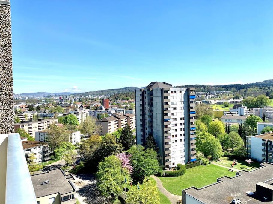 Little Penthouse **** Dietikon Exterior foto